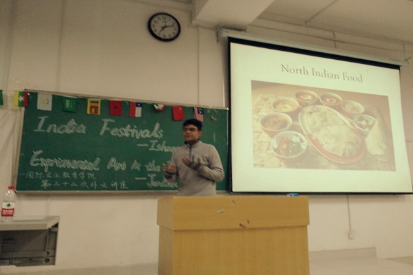 Ashaan讲解印度南北方的饮食差异.jpg