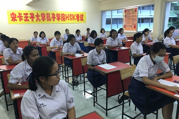 4-考试现场.jpg