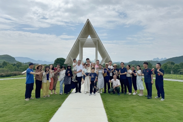 国际文化教育学院分工会组织开展教职工团建活动