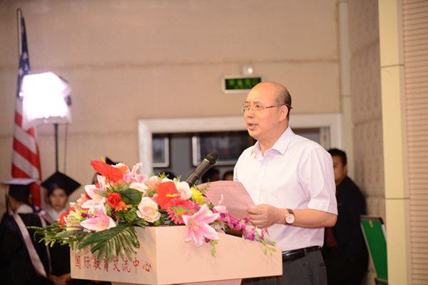 蔡昌卓副厅长在会上发言