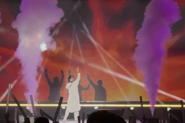 【喜报】我校越南学生在广西—东盟学生歌手中喜获佳绩和展现跨文化风采