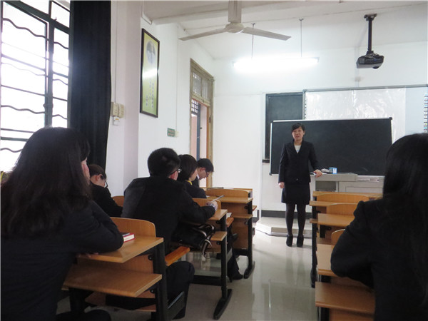 李梓老师分享导师工作的体会