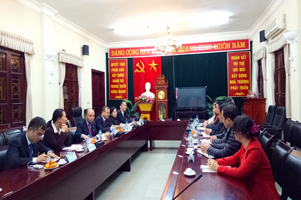 8-与河内体育师范大学商谈合作项目.jpg