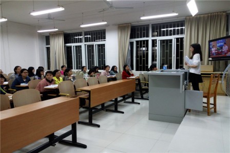 专业分流经验交流会法学院政治与公共管理学院讲座活动现场