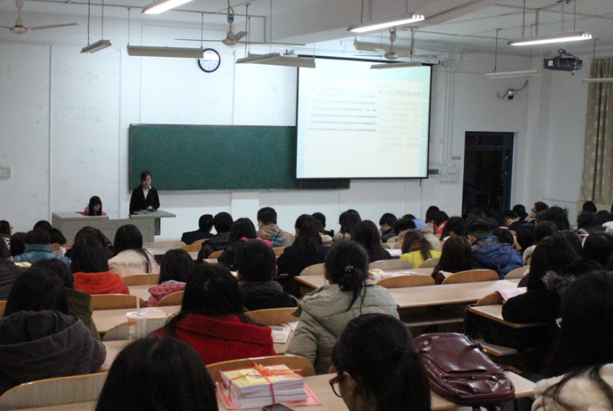 院资助小组上学期工作成果展示