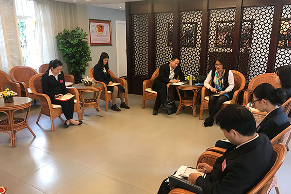 会议现场.jpg