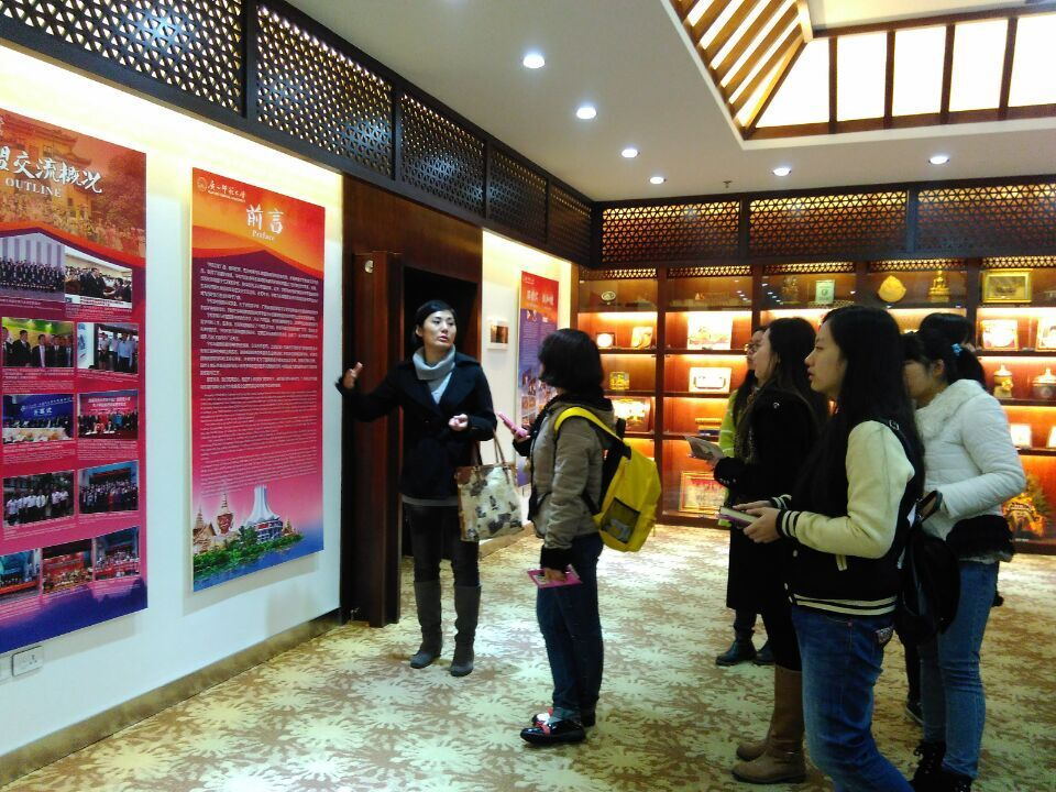 走进东盟展厅